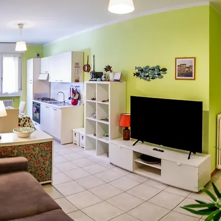 Il Cedro-15 Min Dalle Mura Wi-fi Private Parking Daire